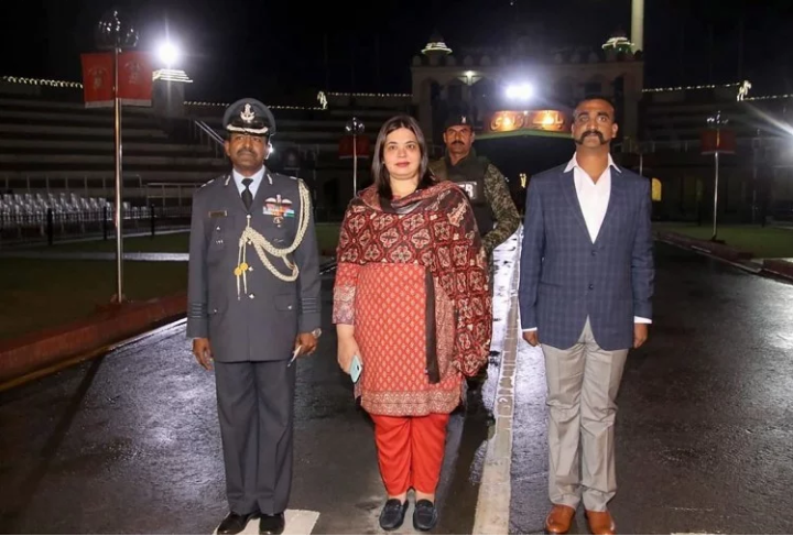 भारत 