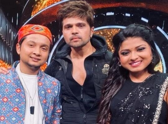 What is the matter! Himesh Reshammiya launched on his birthday today Pawandeep and Arunita's sang song got more than 37 million views as soon as it was released