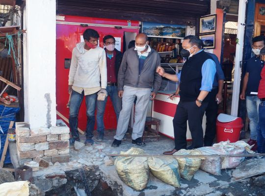 Nainital : This great initiative of DM, new rickshaw stand is going to be ready from Pahari architecture and traditional construction style