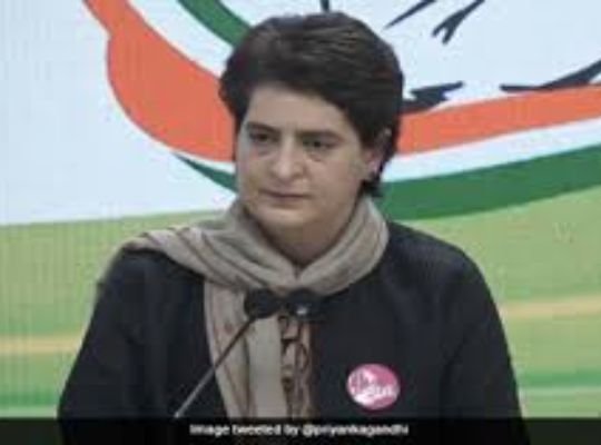 Election: Congress releases manifesto, will Priyanka Gandhi be the face of CM from Congress? Priyanka said this in gestures!