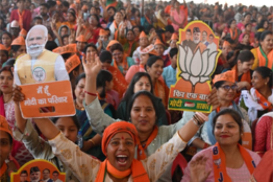 Lok Sabha Elections: Modi's storm spoils Congress's sleep! BJP proud of crowd gathered in Rudrapur rally, Congress made verbal attack