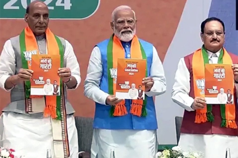 Big Breaking: BJP's manifesto! Promise from UCC to One Nation One Election, know what is special in the link