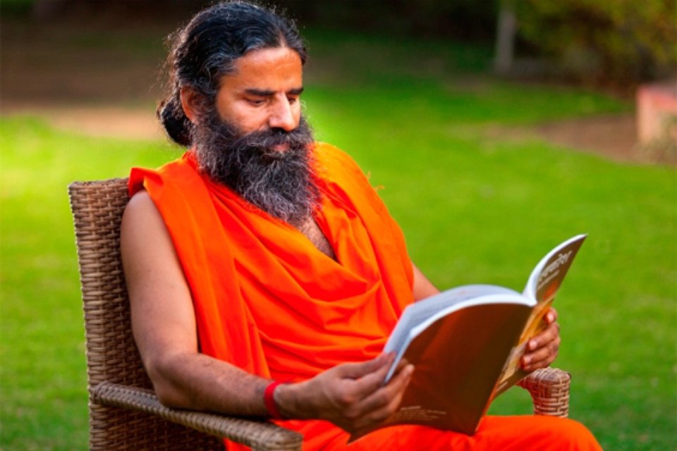 Big Breaking: Baba Ramdev got another big blow from the Supreme Court! Now service tax will have to be paid for yoga camp, know the whole matter in the link