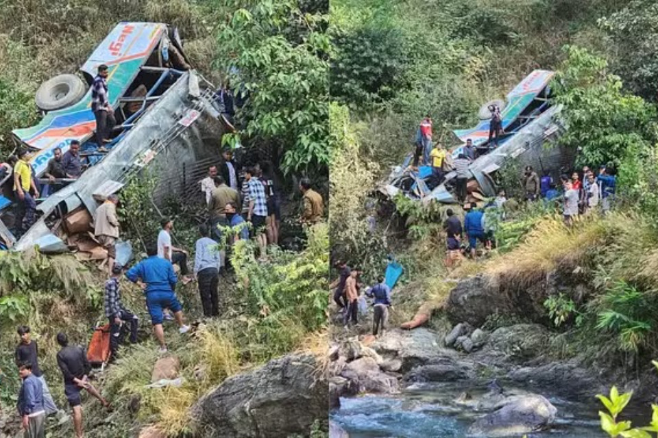 Almora bus accident: CM Dhami taking moment-to-moment updates! Instructions to suspend ARTO enforcement, death toll may increase