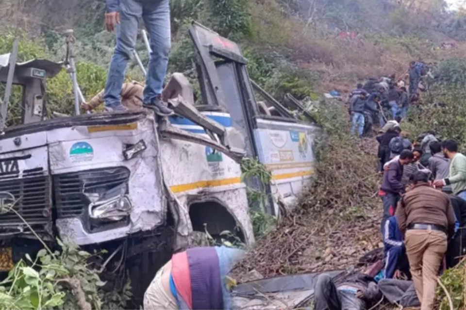 Bhimtal bus accident: Compensation announced! Government will give Rs 10 lakh each to the families of the deceased, the injured will get Rs 2.5 lakh