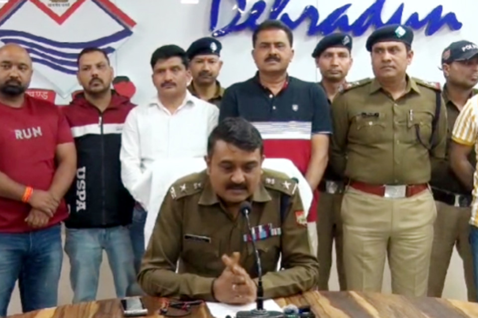 Uttarakhand: Robbery case solved! Three accused arrested, Doon SSP solved the case