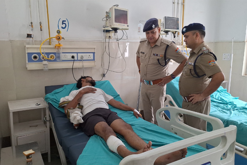 Uttarakhand: The person who threatened the police was injured in an encounter! Three accused arrested, know what is the whole matter?