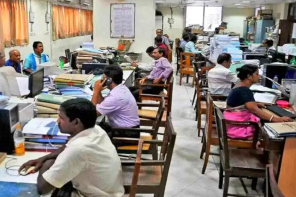 Uttarakhand: Now there is no mercy for the officers who employ private persons in the name of cooperation! District Magistrate of Udham Singh Nagar said something big