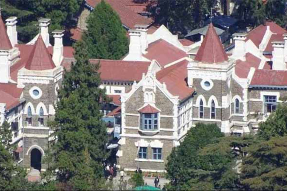 Nainital: District Panchayat President Election! Allegation of changing a vote by overwriting, High Court directed DM to show CCTV footage and videography, hearing will be held again tomorrow