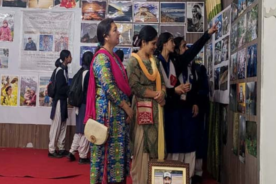 Nainital: Two-day photography exhibition concludes, emotional tribute paid to legendary photographers