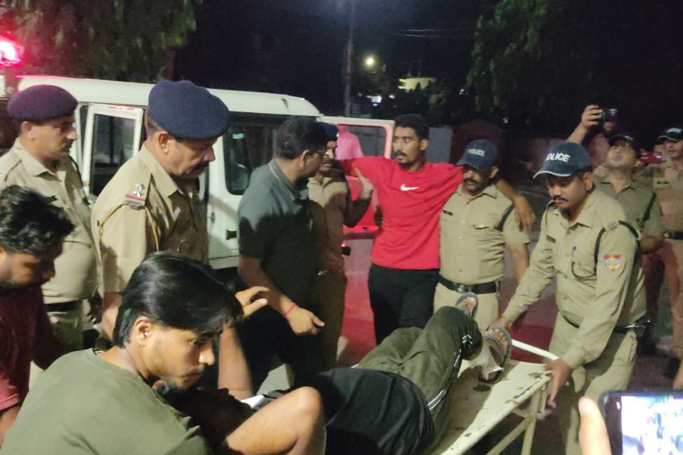 Alim murder case: Encounter in Kichha! Two criminals arrested, shot in the leg, SSP rushed to hospital