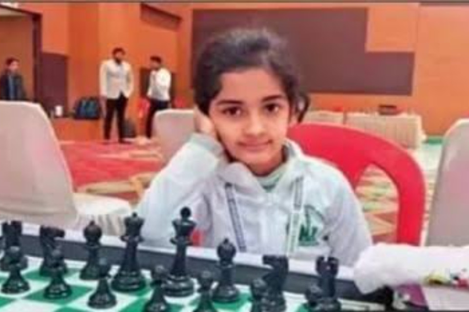 Good Morning India: Little girl dominates the chess board, Aarini Lahoti of Delhi creates history! Rainfall has caused havoc, conditions have worsened in many states including Punjab, 16 teachers wil