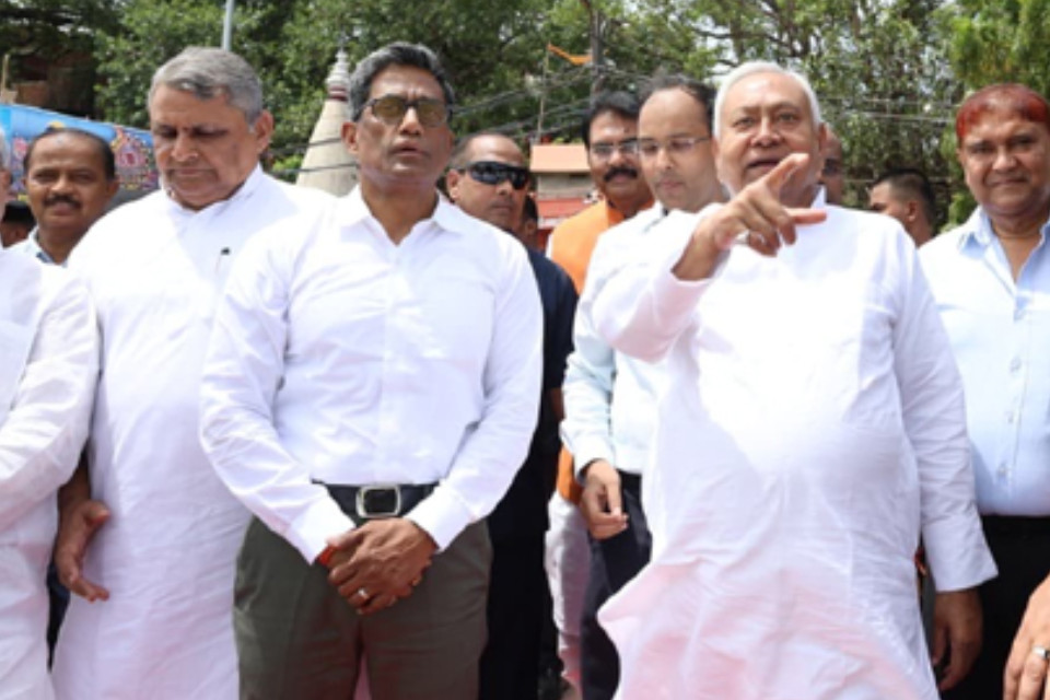 Bihar: CM Nitish Kumar reviewed the preparations for the Pitru Paksha fair in Gaya! Inspected Devghat and Vishnupath Pindvedis