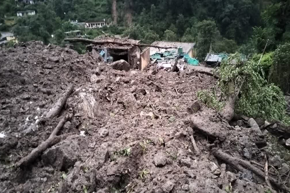 Good Morning India: Nature's fury has once again wreaked havoc in Uttarakhand, with a cloudburst in Chamoli causing massive devastation and 10 houses collapsing in Himachal Pradesh. The shooters who 