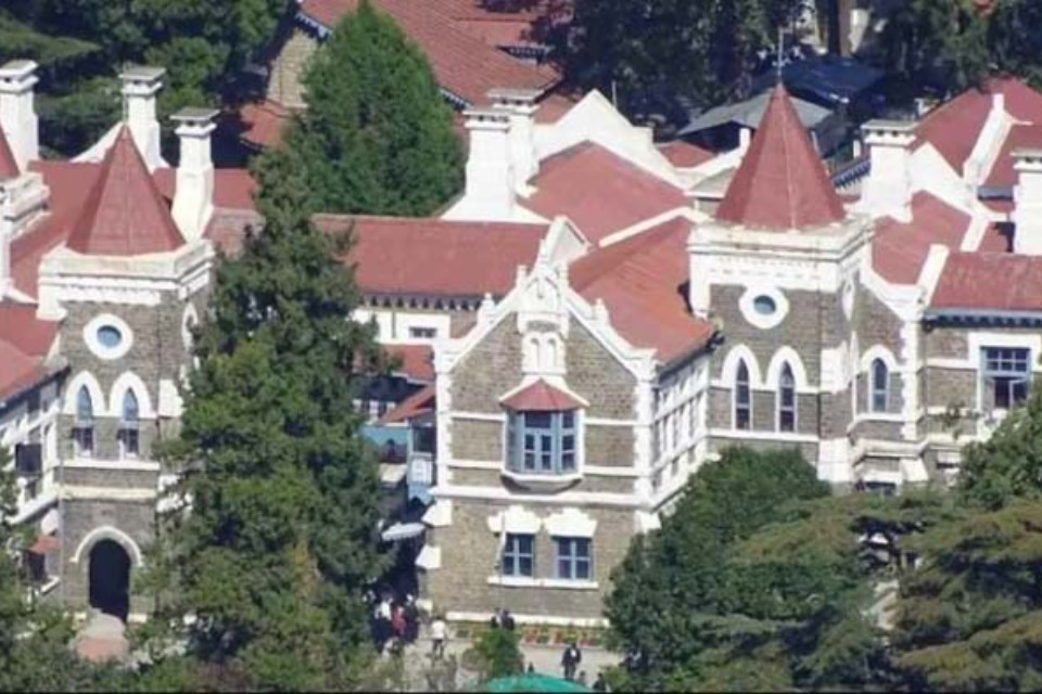 Uttarakhand: Childcare institutions and Bal Niketan centers are facing harassment of children and individuals with disabilities. The High Court has ordered a visit to the childcare centers and a repo