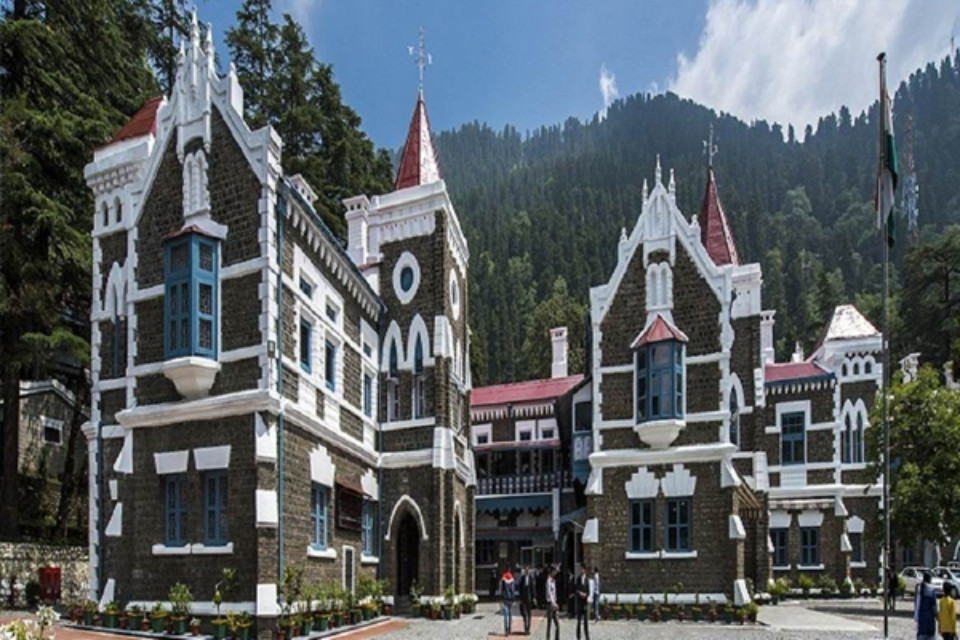 Uttarakhand: Block chief suspended! High Court stays suspension order