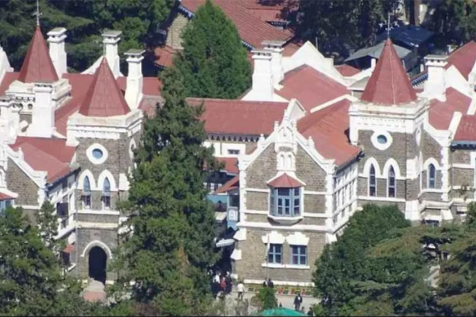 Uttarakhand: Hearing on the bail plea of Hakam Singh, arrested in the UKSSSC paper leak case! The High Court has requested a response from the government within two weeks.