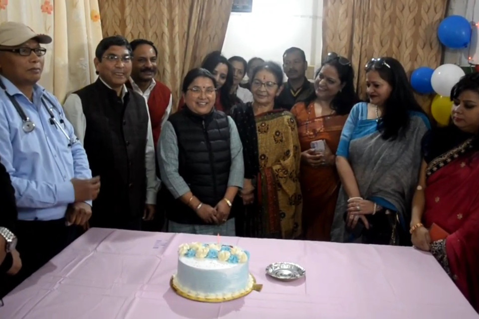 Nainital: BD Pandey Hospital's 131st foundation day was celebrated with enthusiasm and pride! Dr. Dugtal shared the hospital's fascinating history.