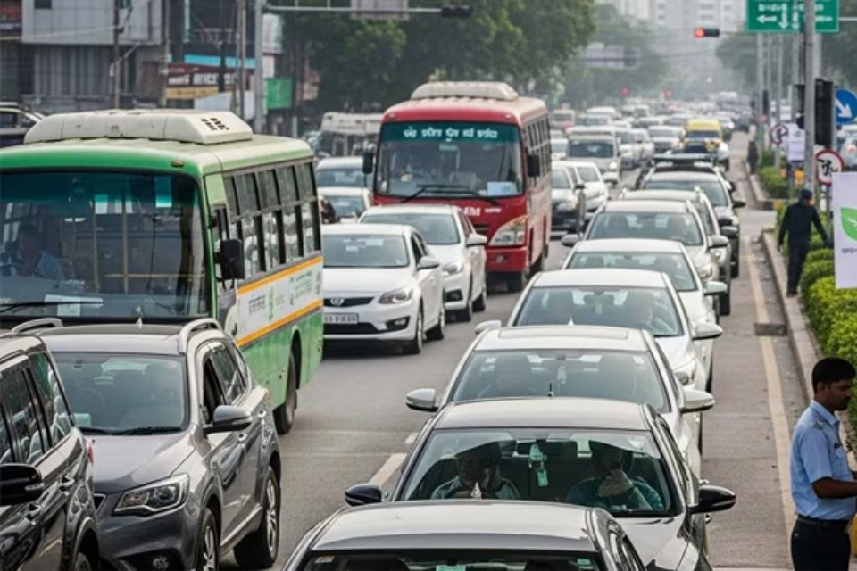 Vehicles from other states entering Uttarakhand will be charged a green tax, starting in December.