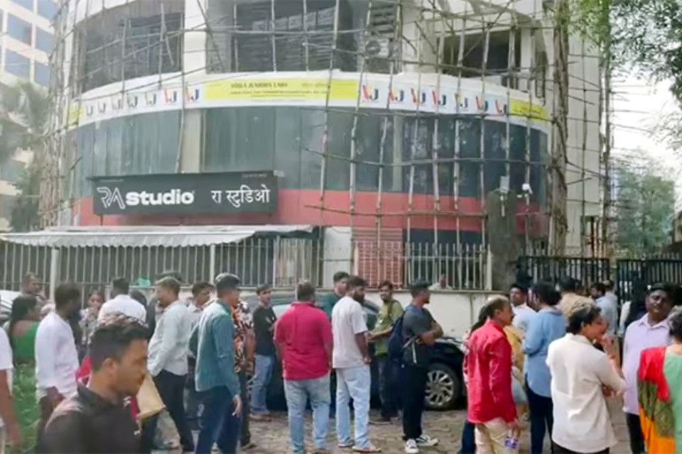 Big Breaking: 15-20 children held hostage in broad daylight in Mumbai! Kidnapped under the pretext of an audition; accused arrested.