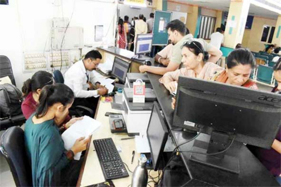 Haldwani: Major action by the administration in the case of fake certificates! 48 permanent residence certificates cancelled in the Banbhulpura area, causing panic.