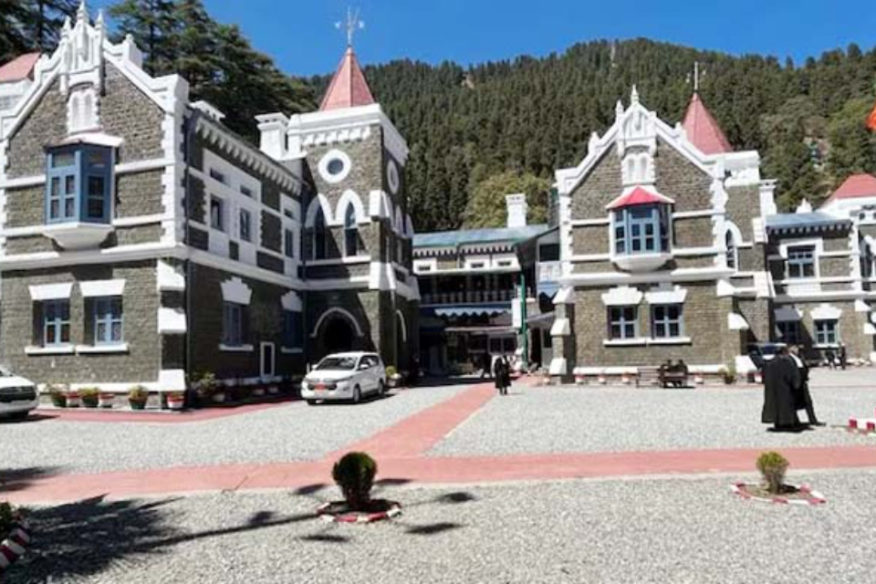 Nainital: Case of cruelty to fish in the name of angling! High Court issues notice to Central and State governments