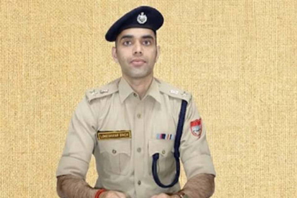 Former Pithoragarh Police Captain found guilty of assaulting complainant in his office; action ordered