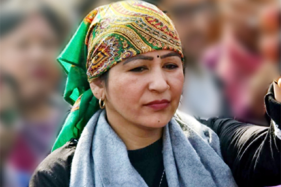 Haldwani Breaking News: Jyoti Adhikari's troubles could increase! Blogger accused of insulting gods and goddesses and Kumaon women, case filed against her