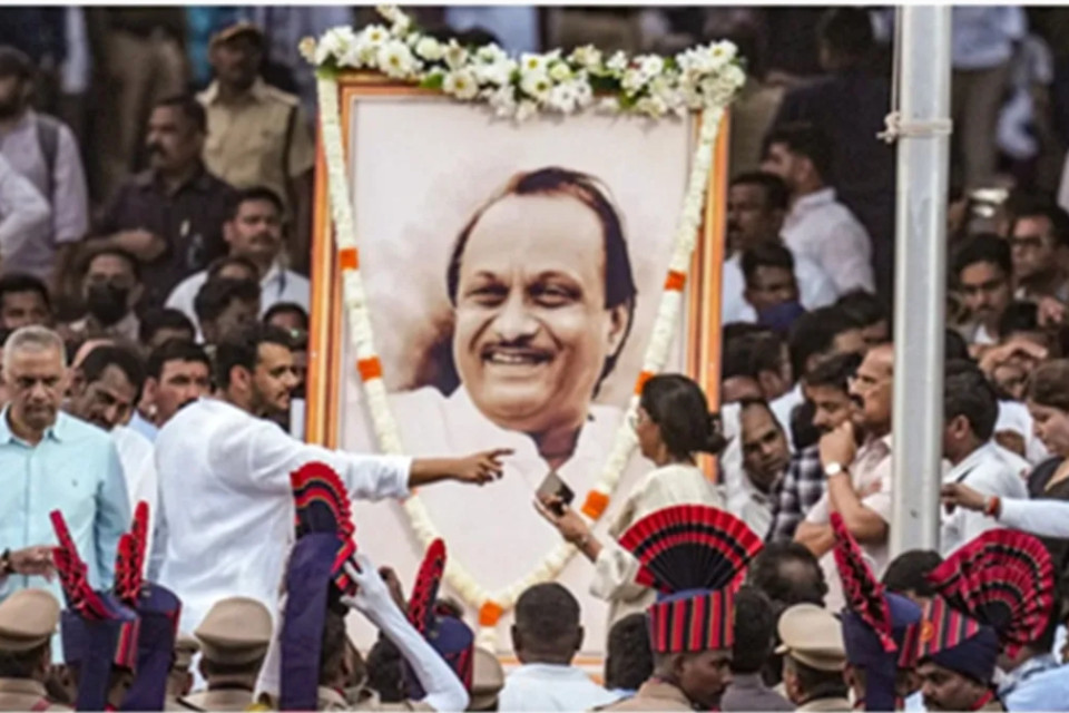 Good Morning India: Ajit Pawar's funeral today; 'Dada' will be laid to rest in the soil of Baramati! Plane crash in Colombia, 15 dead! Trump again warns Khamenei; Goa considering social media ban for