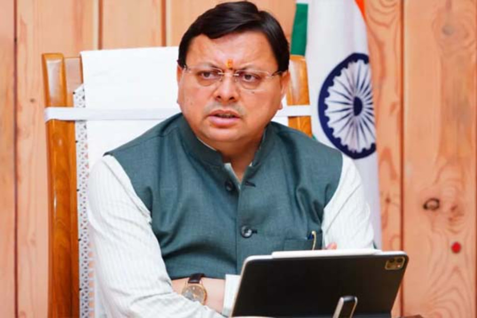 CM Dhami's Stern Stance: Tampering with Public Grievances Will Not Be Tolerated; Officers Issued a Strict Warning for Arbitrarily Closing 22,000 Complaints.