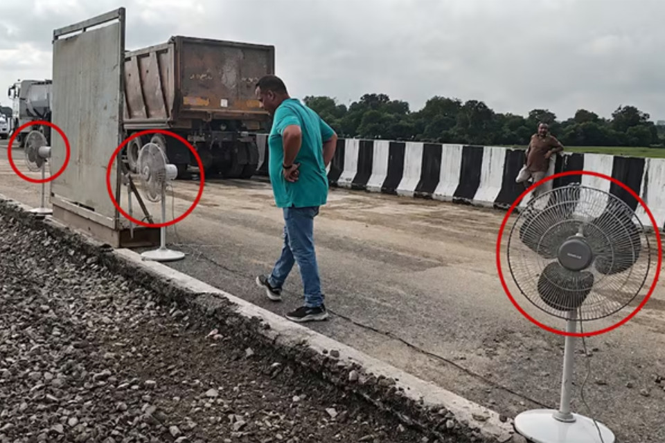 What is this? A road caved in just 13 days after inauguration! Now, the expressway is being dried using high-speed fans! Questions are being raised about the ₹4,200-crore road; after watching the vid