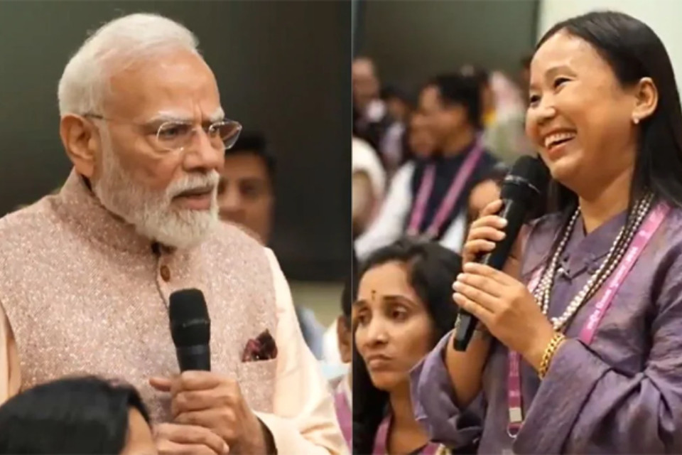 शिक्षक दिवसः शिक्षकों से मिले प्रधानमंत्री नरेन्द्र मोदी! शिक्षिका से पूछा- अच्छा वक्ता बनने के लिए क्या करूं? बढ़ते स्क्रीन टाइम पर जताई चिंता